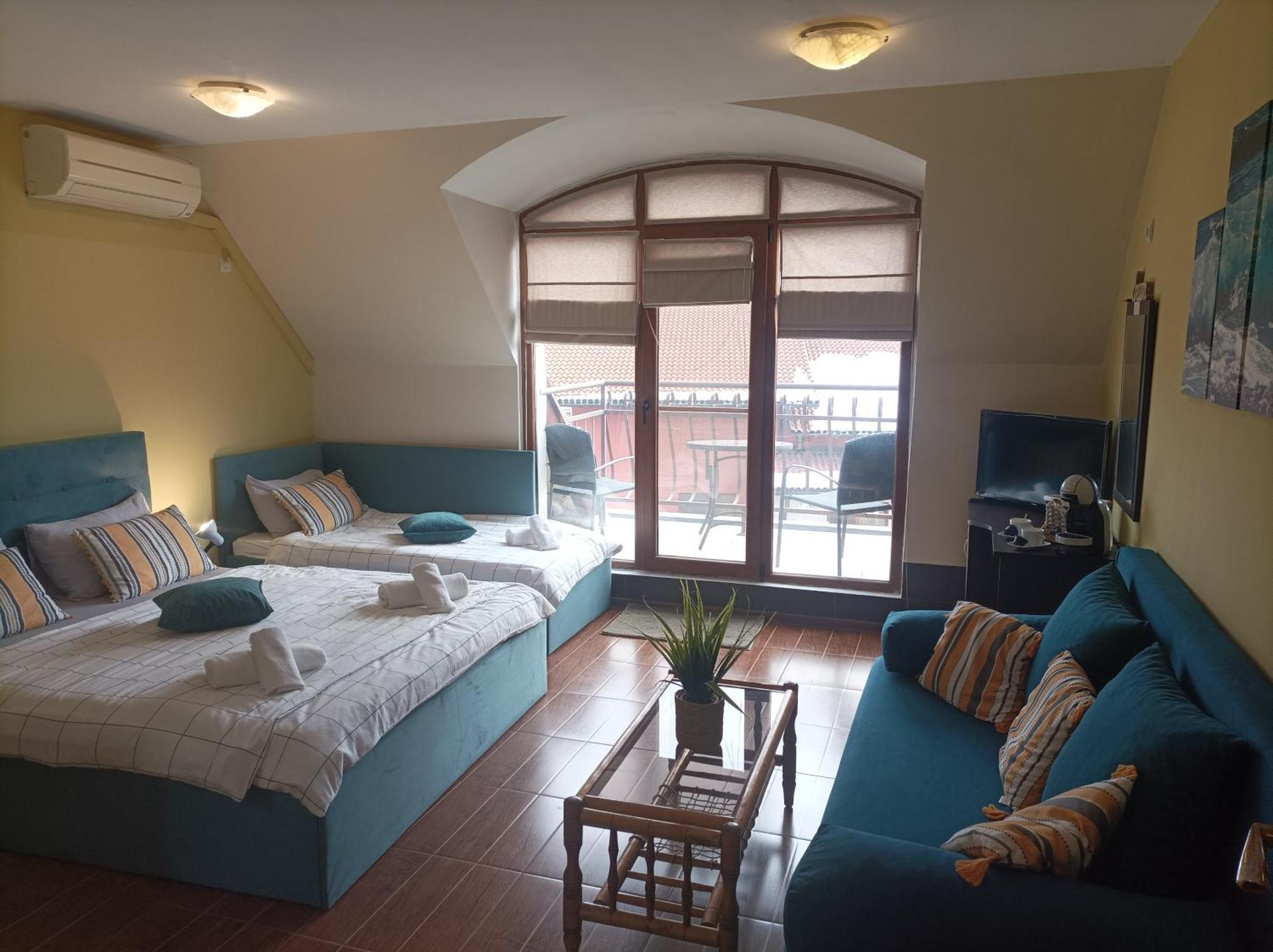 Cosy Apartments And Spectacular Rooms Fotiadis Veliko Tarnovo Exterior photo