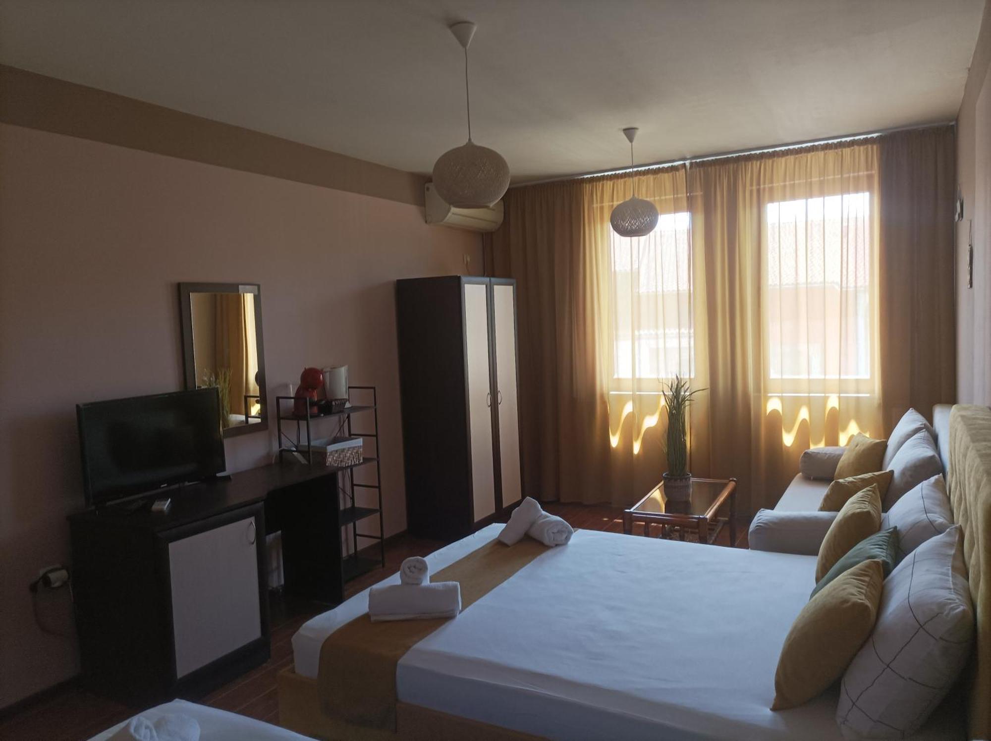 Cosy Apartments And Spectacular Rooms Fotiadis Veliko Tarnovo Exterior photo